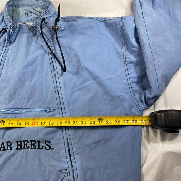 Vintage UNC Tar Heels Bugs Bunny Looney Tunes Jacket Blue 100% Nylon 90s Size L - Picture 3 of 16